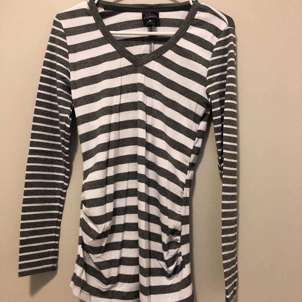 OhBaby by Motherhood Maternity Shirt